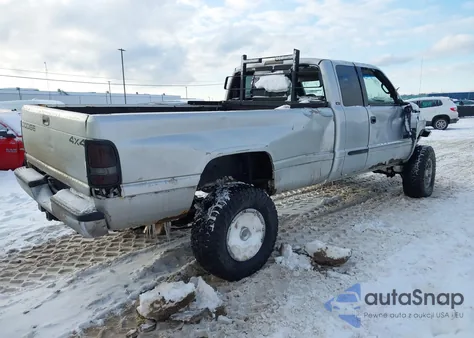 2001 Dodge Ram 2500 St z USA, uszkodzony, nr VIN 1B7KF23761J611092